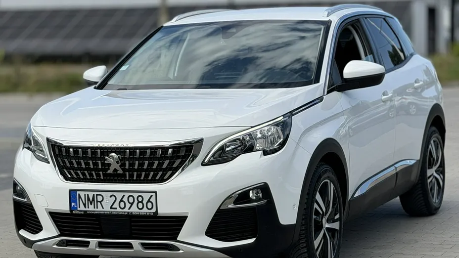 PEUGEOT 3008 -