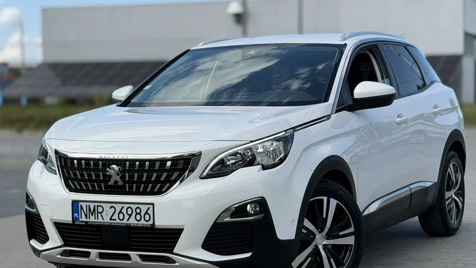 PEUGEOT 3008 -