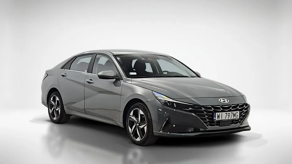 HYUNDAI Elantra -