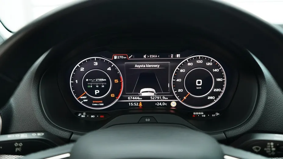 AUDI Q2 -