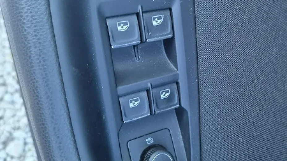 VOLKSWAGEN Passat -