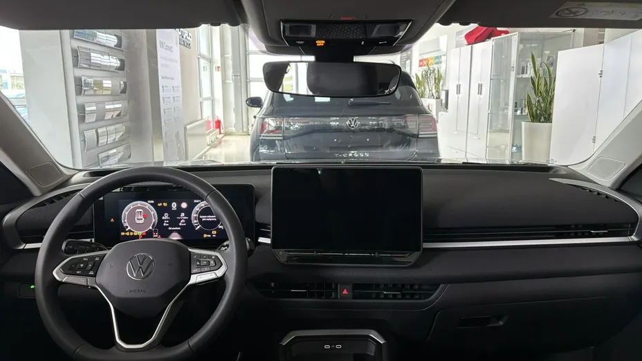 VOLKSWAGEN T-ROC -