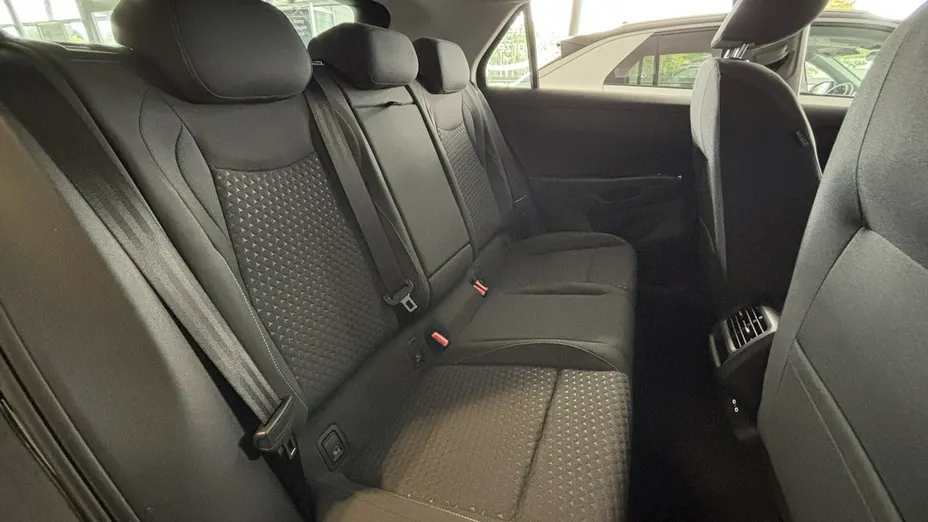VOLKSWAGEN T-ROC -