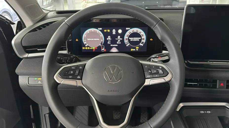 VOLKSWAGEN T-ROC -
