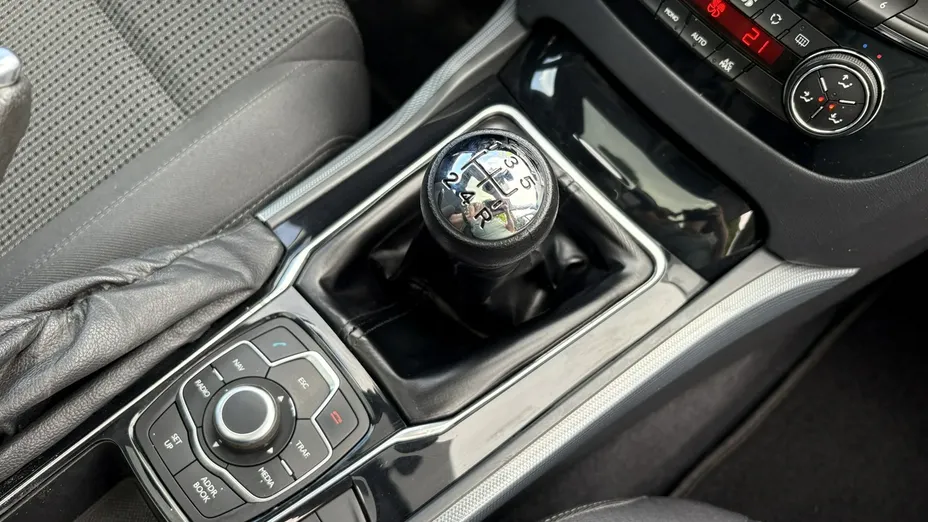 PEUGEOT 508 -