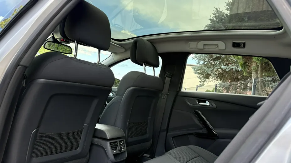 PEUGEOT 508 -