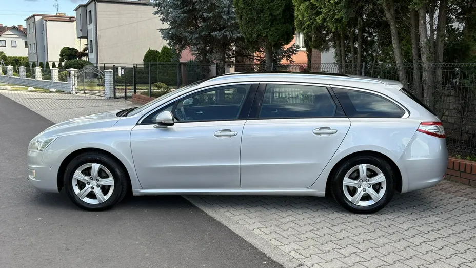 PEUGEOT 508 -