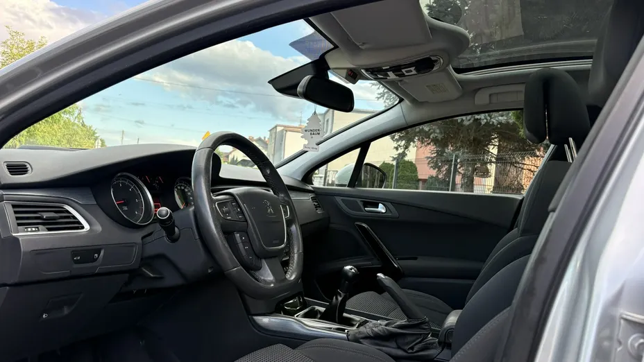 PEUGEOT 508 -