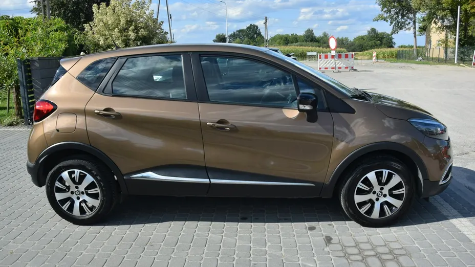 RENAULT Captur -