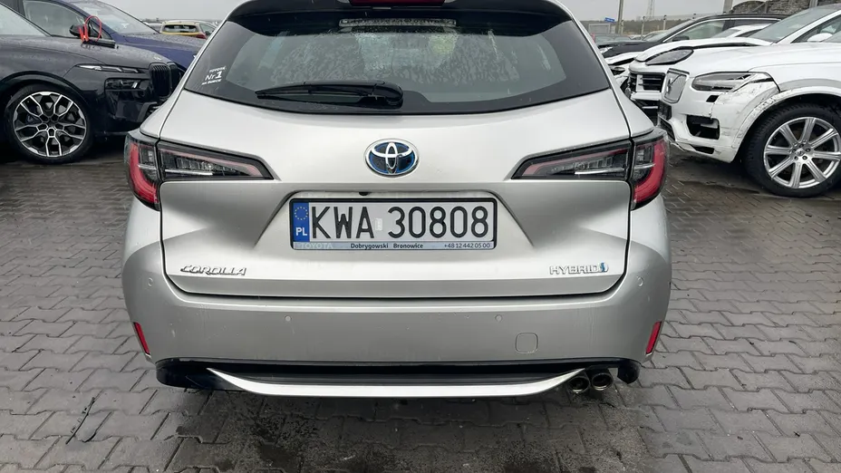 TOYOTA Corolla -