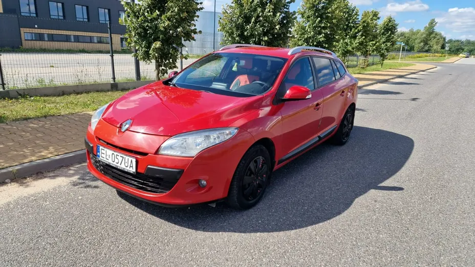 RENAULT Megane -