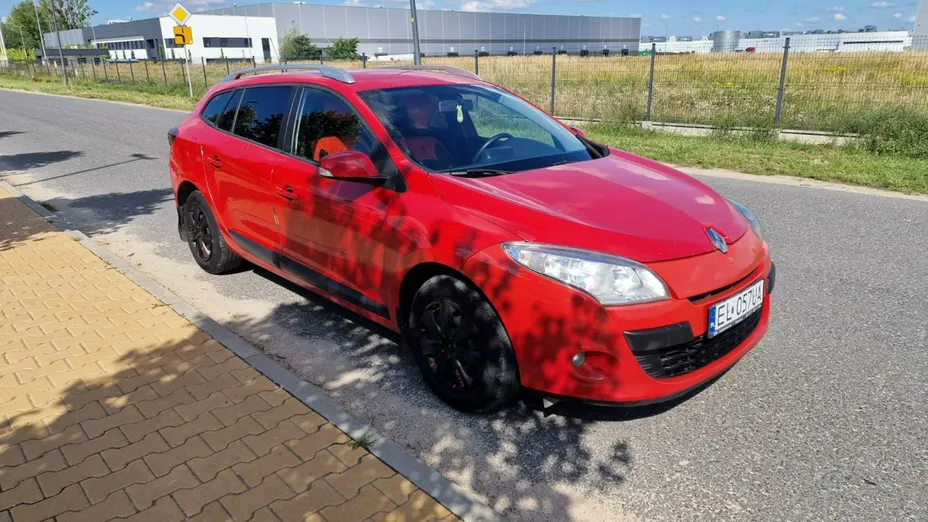 RENAULT Megane -
