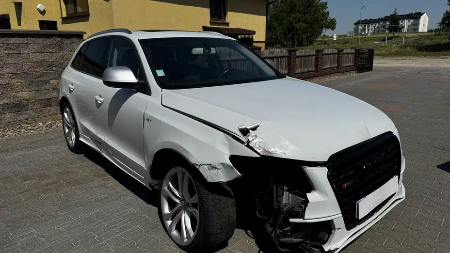 AUDI SQ5 -