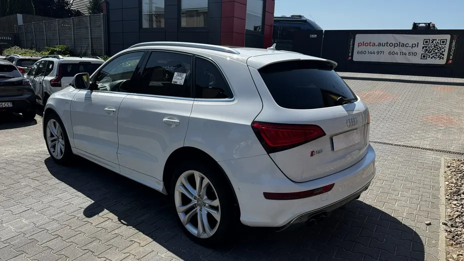 AUDI SQ5 -