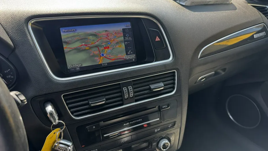 AUDI SQ5 -
