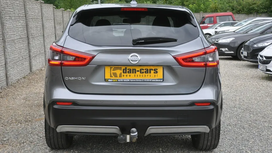NISSAN Qashqai -