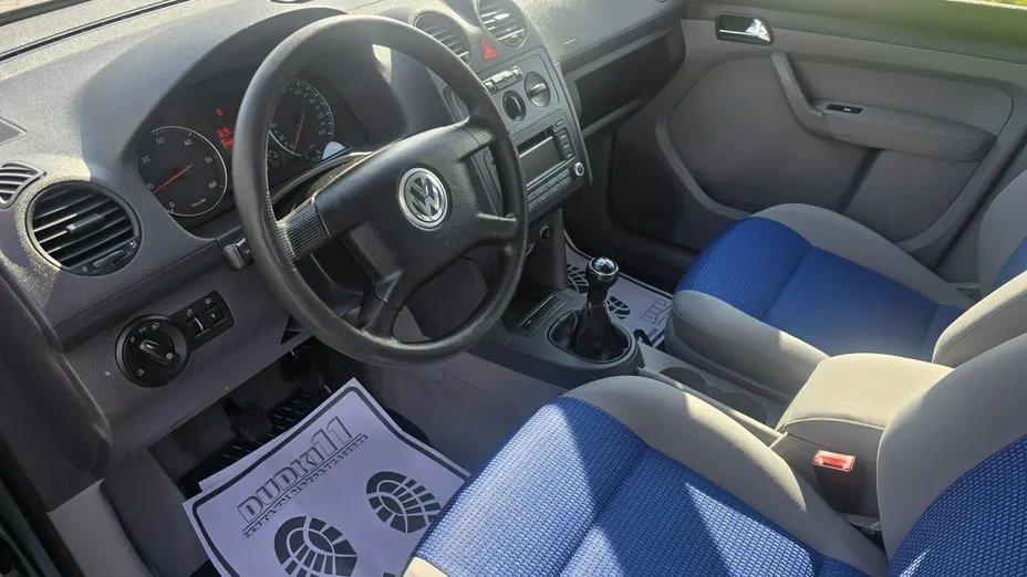 VOLKSWAGEN Caddy -