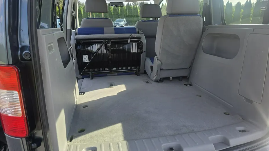 VOLKSWAGEN Caddy -