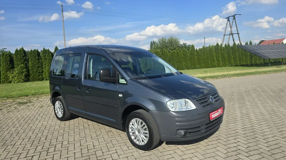 VOLKSWAGEN Caddy -