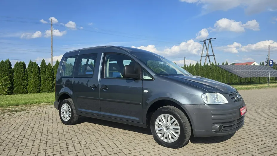 VOLKSWAGEN Caddy -