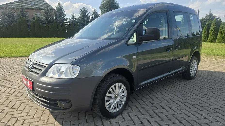 VOLKSWAGEN Caddy -