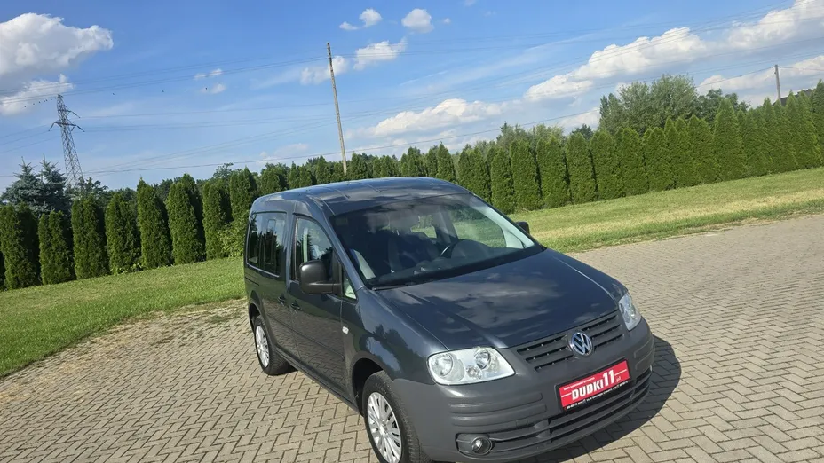VOLKSWAGEN Caddy -
