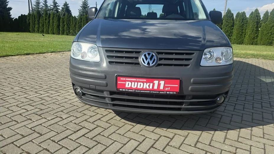 VOLKSWAGEN Caddy -