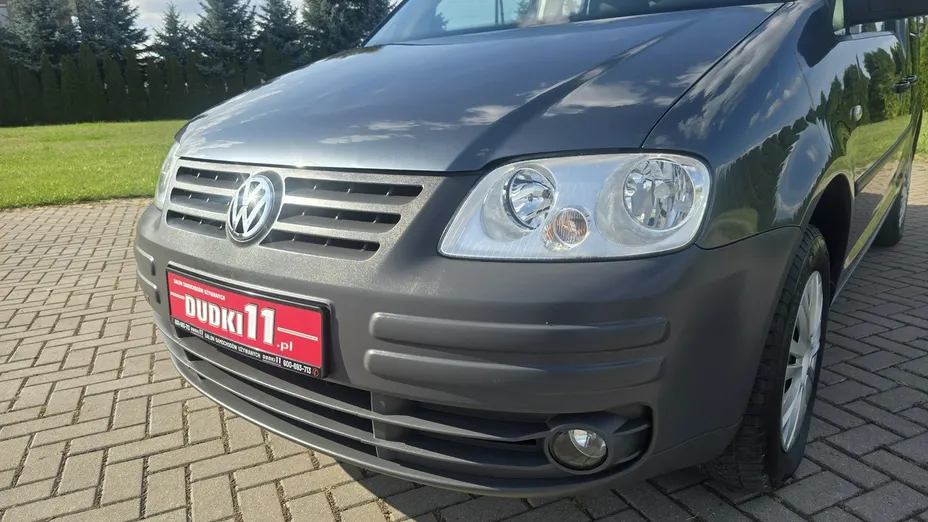 VOLKSWAGEN Caddy -