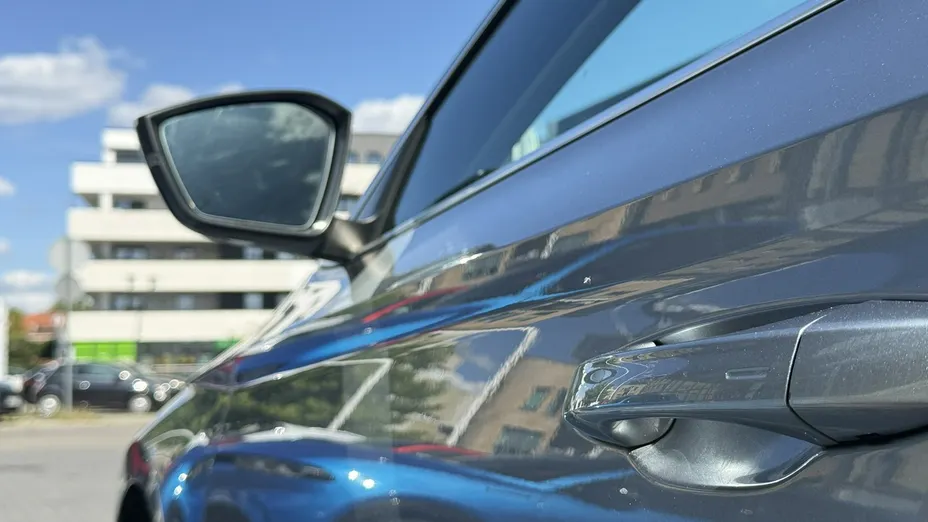 SKODA Superb -