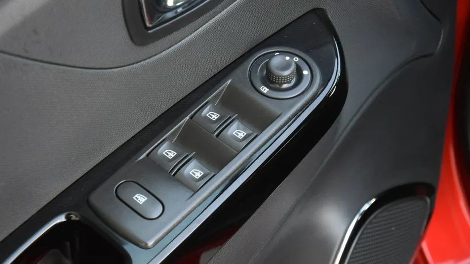 RENAULT Captur -