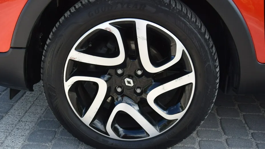 RENAULT Captur -