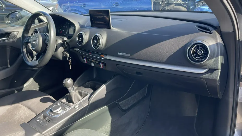 AUDI A3 Sportback -