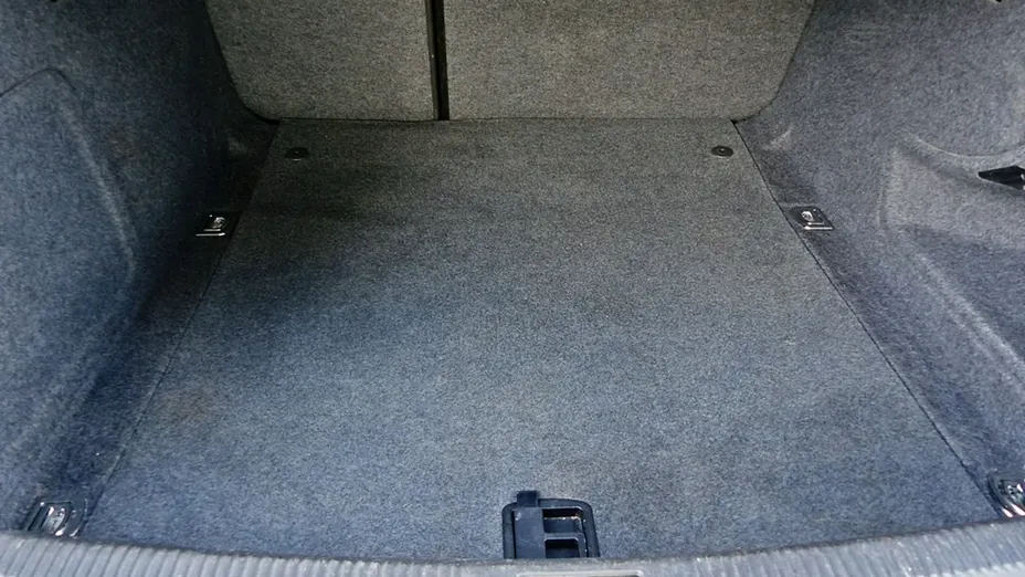 AUDI A4 -