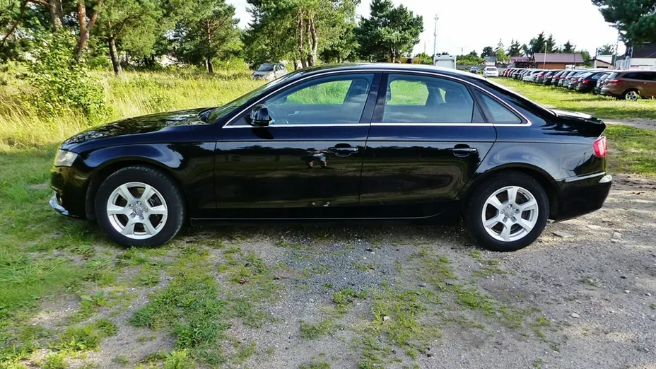 AUDI A4 -