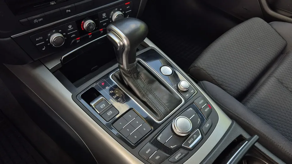 AUDI A6 Avant -