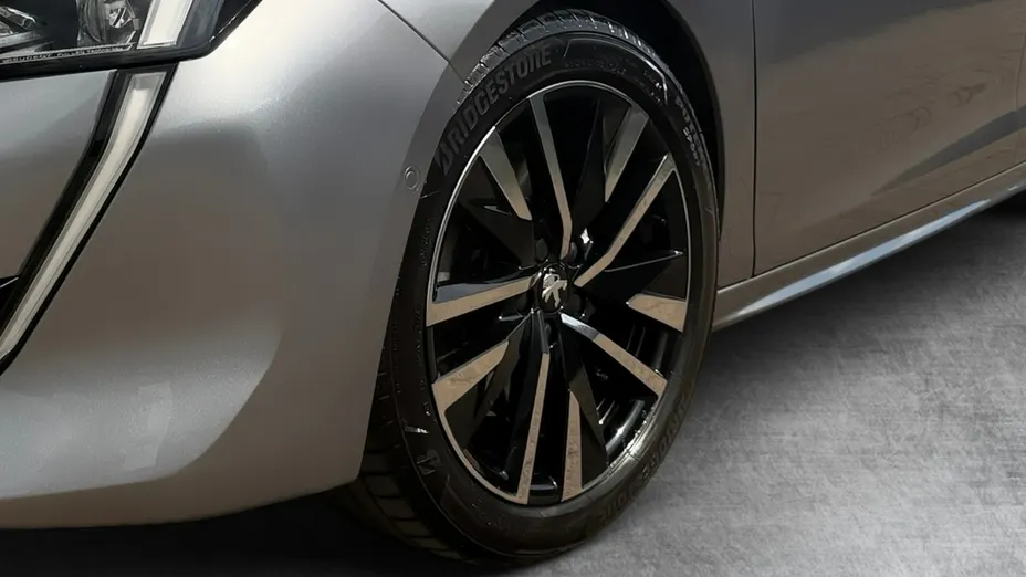 PEUGEOT 508 -