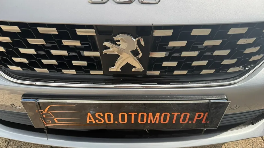 PEUGEOT 508 -