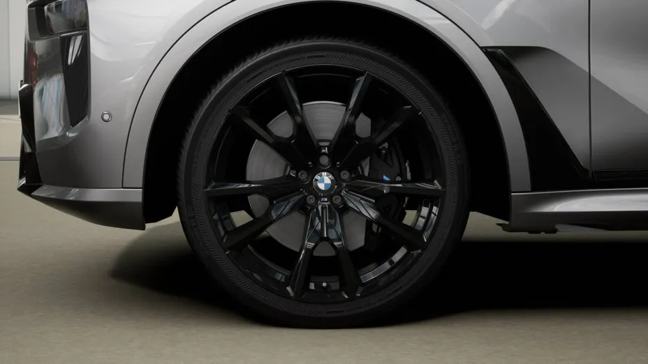 BMW X7 -
