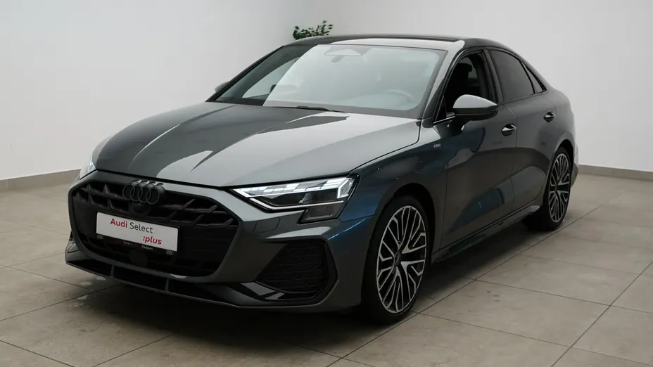AUDI A3 Limousine -