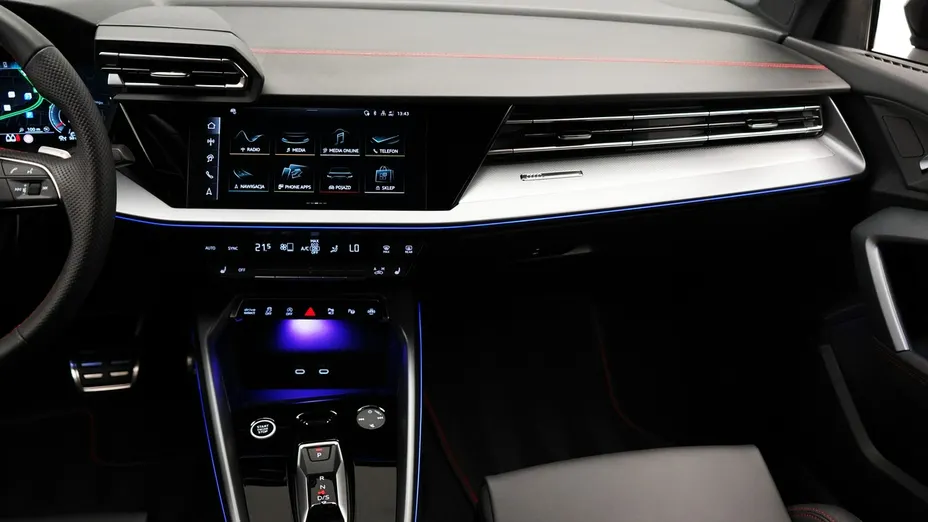 AUDI A3 Limousine -