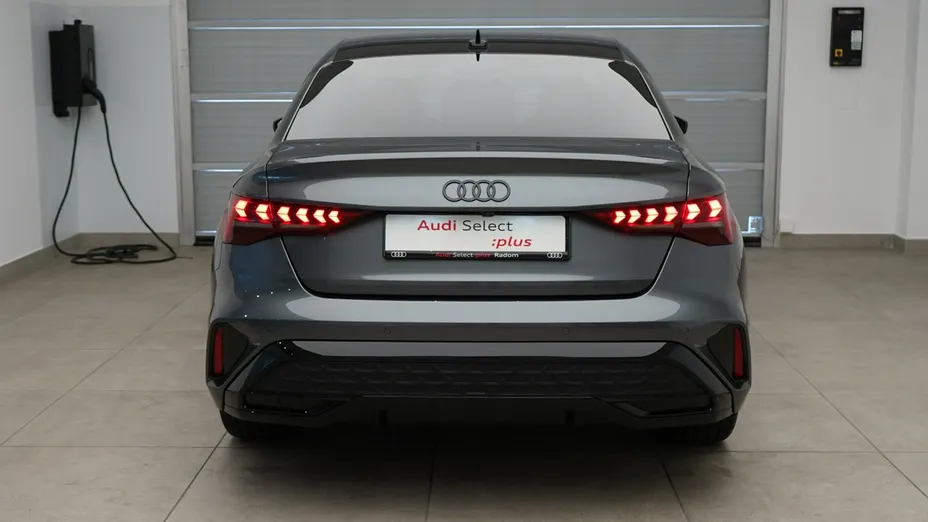 AUDI A3 Limousine -