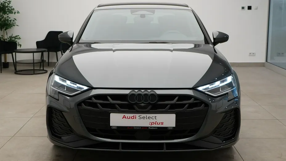 AUDI A3 Limousine -