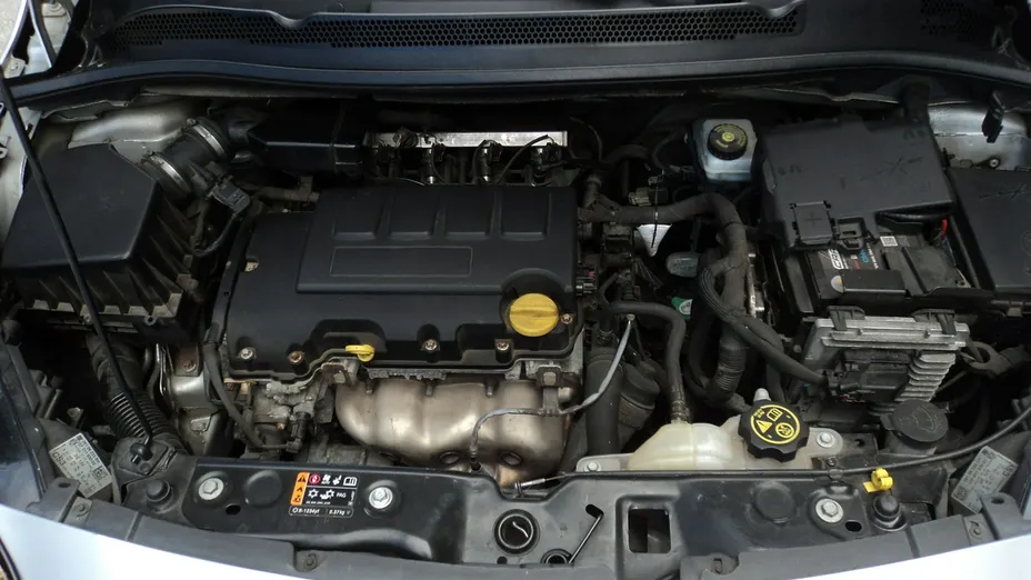 OPEL Corsa -