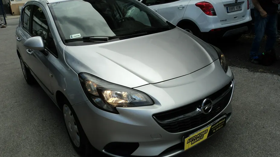 OPEL Corsa -