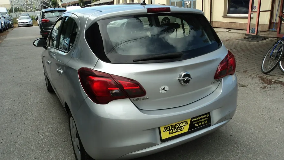 OPEL Corsa -