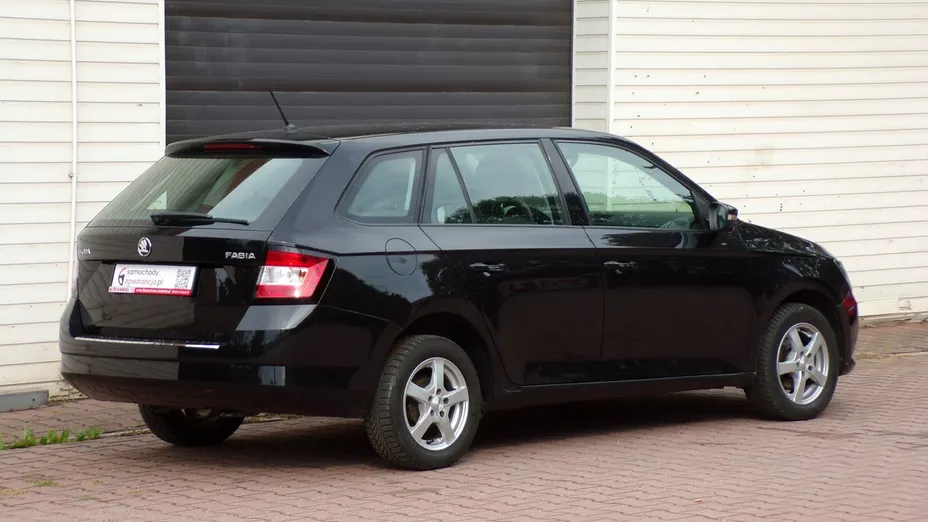 SKODA Fabia -