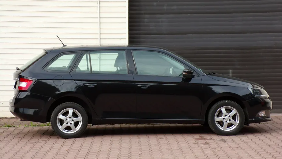 SKODA Fabia -