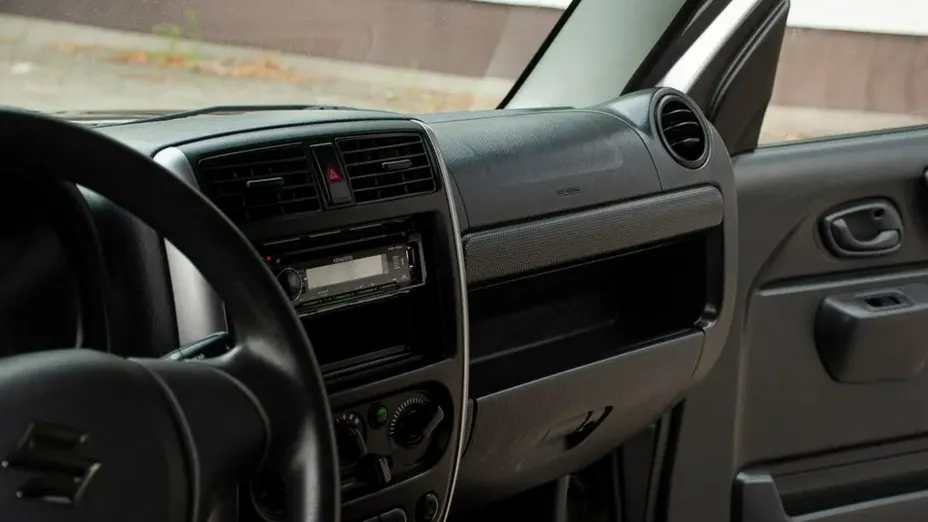 SUZUKI Jimny -
