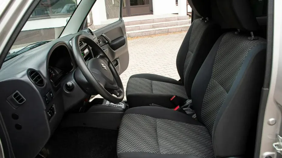 SUZUKI Jimny -
