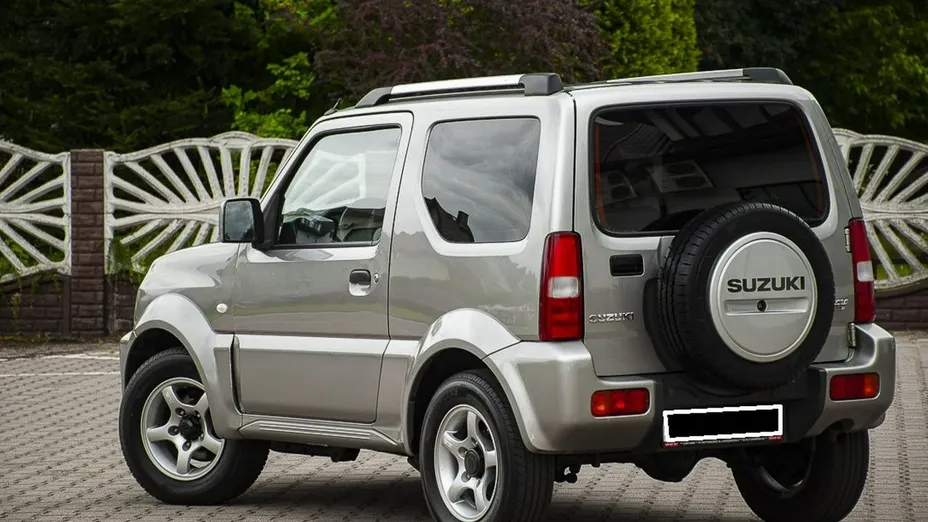 SUZUKI Jimny -